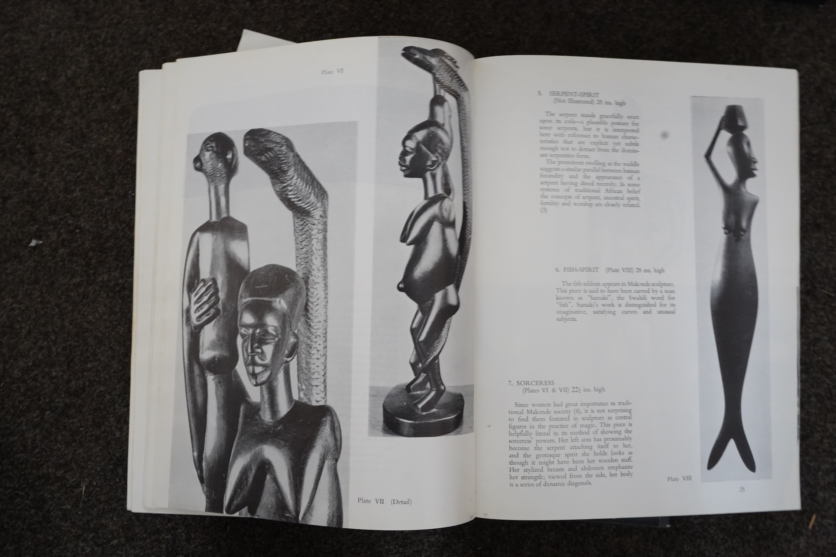 Doering, Heinrich - Old Peruvian Art. photo. illus. (12 coloured); publisher's cloth, folio. Zwemmer, 1936; Furst, J.L. & P.T. - Pre-Columbian Art of Mexico. col. illus.; publisher's cloth and d/wrapper, folio. New York,